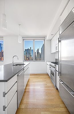 4th image of 554 54th St #28J
