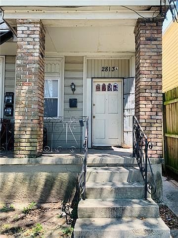 1st image of 2813 Banks St #A