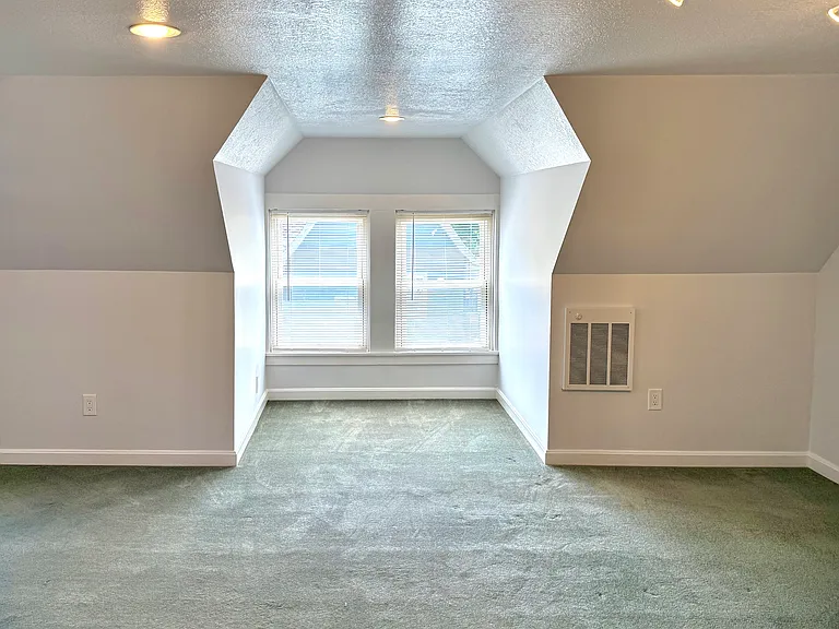 306 McGregor St #2 — Photo 22
