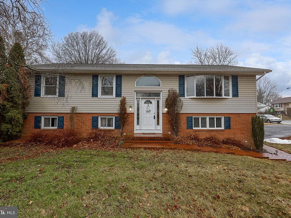 1st image of 402 Philmont Dr