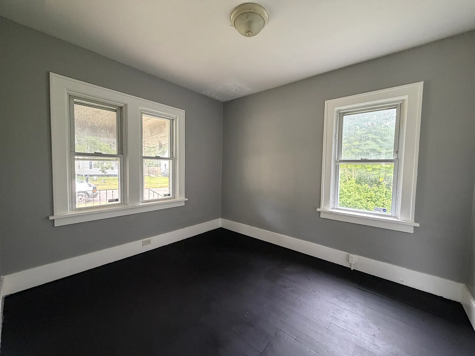 2 bed, 824 sqft, $1,000 — Photo 4