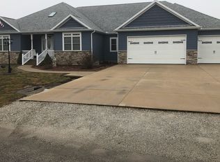 1473 Mauries Way, Tolono, IL 61880