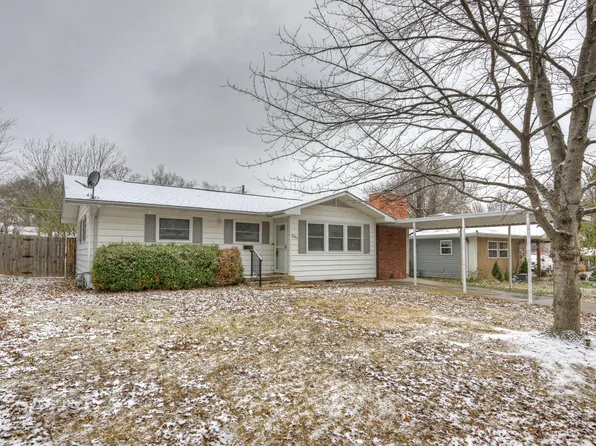 1604 S Washington Ter, Webb City, MO 64870