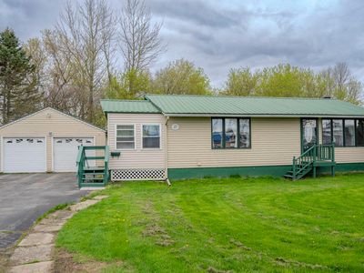 11 Rose Ave, Rouses Point, NY, 12979