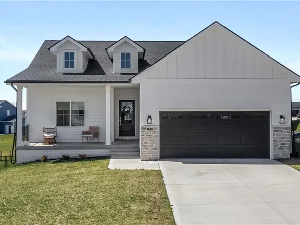 1600 Hackenberry Pl, Granger, IA 50109