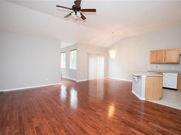 4th image of 29427 Hummingbird Cir #39
