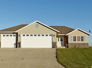304 Freedom Ct, Riceville, IA 50466
