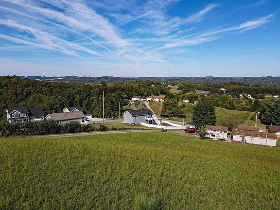 4th image of 0 Tulip Ln