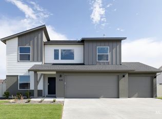 1026 E Perjue Basin Dr, Nampa, ID 83686
