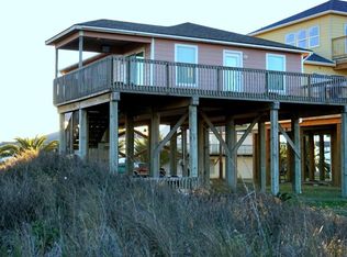 215 Carlton Rd, Oyster Creek, TX 77541