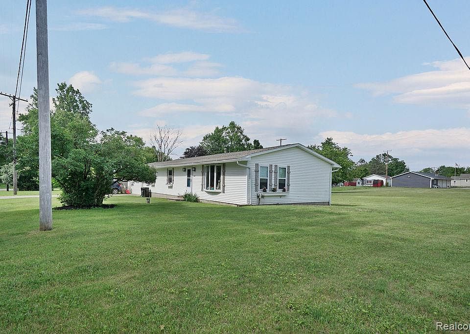 5607 Genesee Ave, photo 21