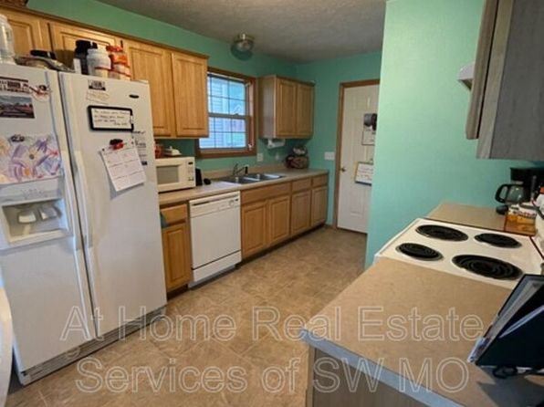 104 Twin Oak