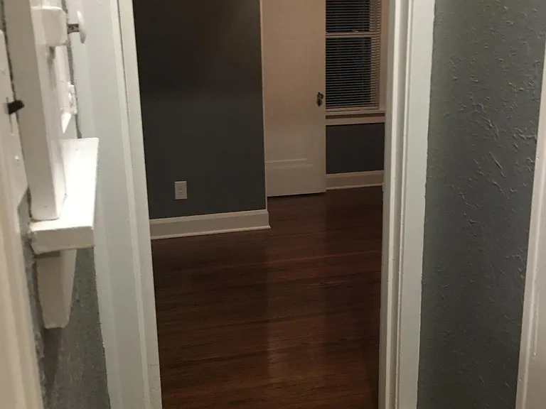 4401 Walker Ave — Photo 28