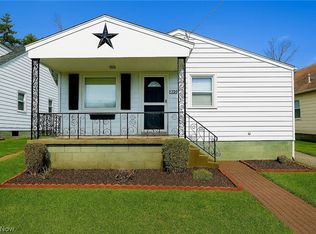 122 S Edgehill Ave, Youngstown, OH 44515