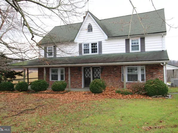 4555 Gray Horse Dr, Westminster, MD 21157