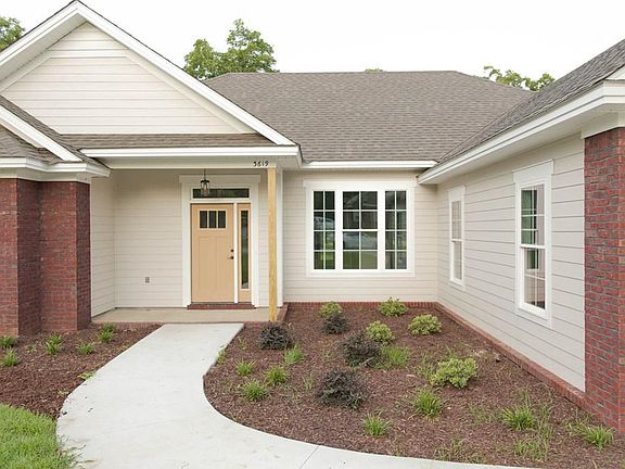 2nd image of 3619 Hican Dr