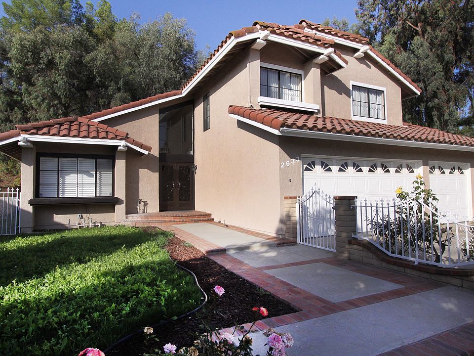 1st image of 2633 Saleroso Dr