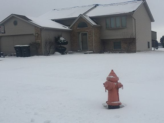 5th image of 2961 Diamond Dr