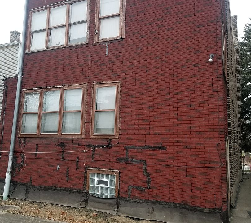 2nd image of 11133 S King Dr