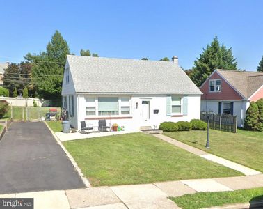 202 Rolling Rd, Broomall, PA, 19008