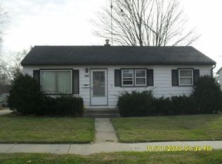 8301 W Fairmount Ave, Milwaukee, WI