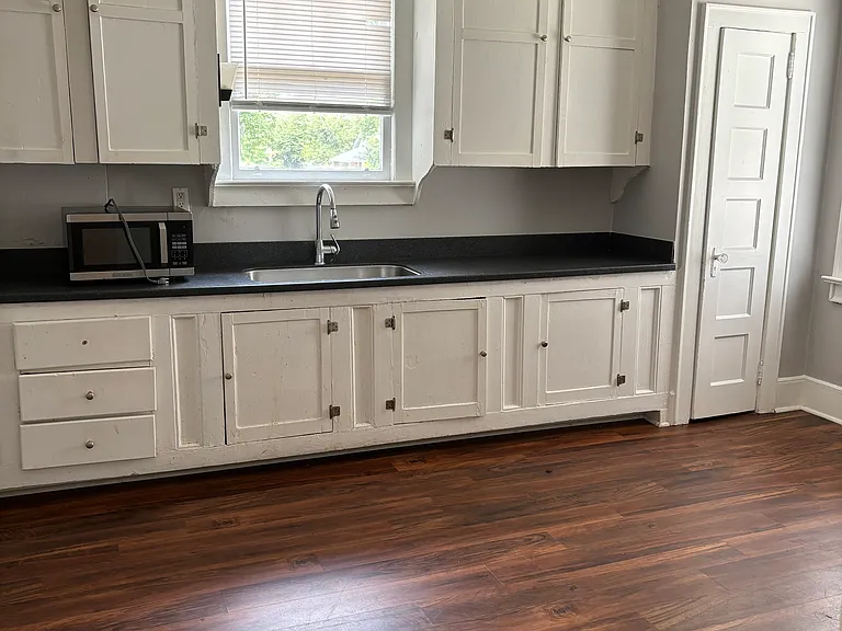1133 Woodrow St — Photo 10