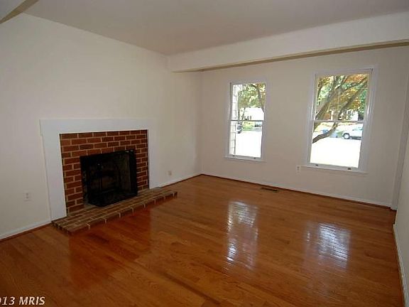 5th image of 5594 Marshall House Ct