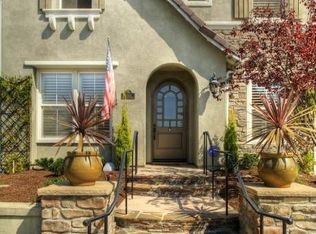 2574 Town Garden Rd, Carlsbad, CA 92009