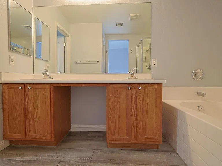 6113 Crystal Talon St — Photo 24
