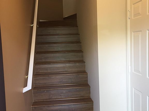 2nd image of 23758 SE Summerhill Ln #3-4