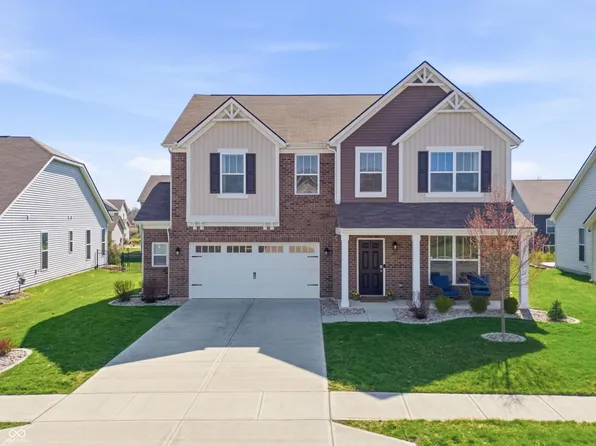 4355 Homestead Dr, Whitestown, IN 46075