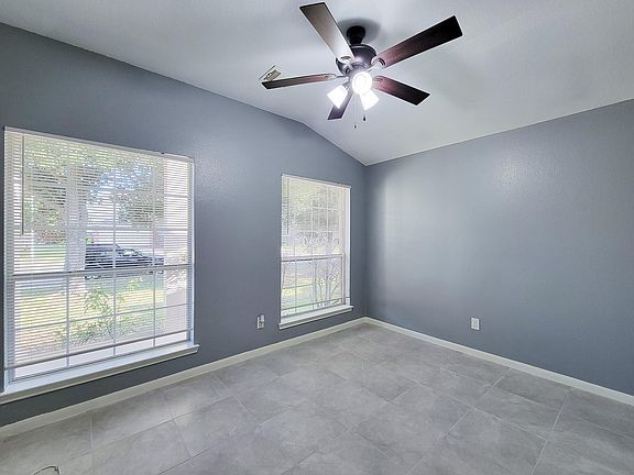 5th image of 1206 Hemple Dr