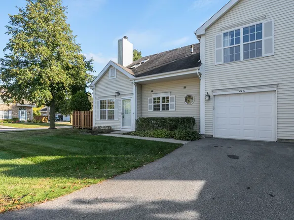 4471 Brighton Ct, Gurnee, IL 60031