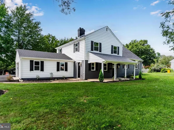 416 Allendale Way, Camp Hill, PA 17011