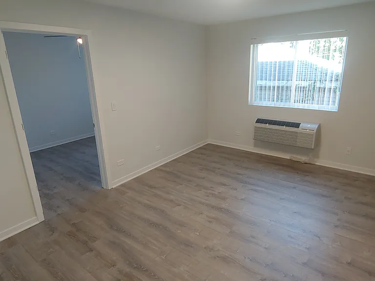 5366 S Laramie Ave #202 — Photo 54