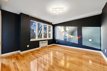 Sold by Alina Levina, LREB