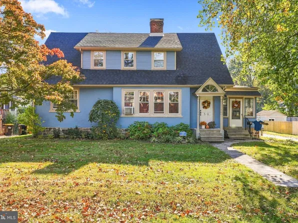 50 N Wakefield Rd W, Norristown, PA 19403