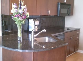 525 E 6th St UNIT 303, Charlotte, NC