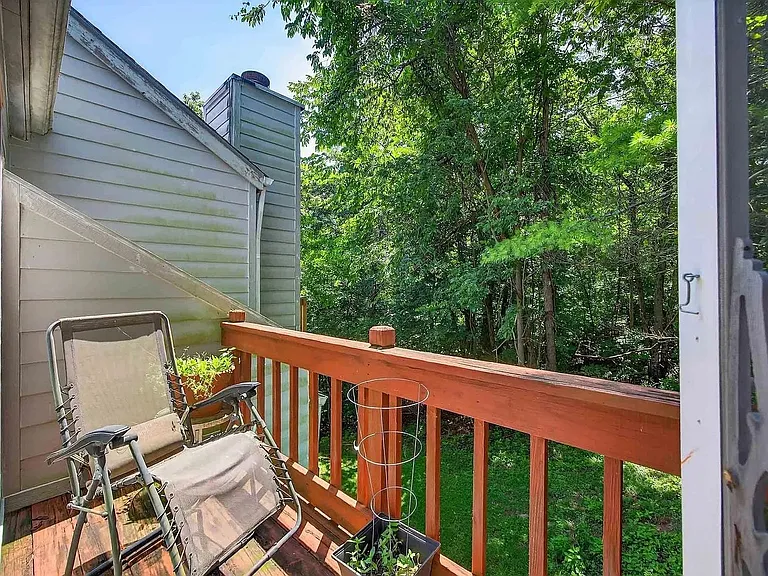 1894 E Bay Pointe Dr — Photo 12
