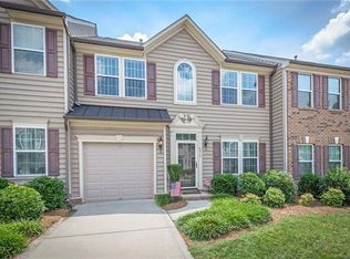 4715 Mount Royal Ln, Charlotte, NC 28210