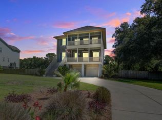 2186 Brown Pelican Ln, Charleston, SC 29412