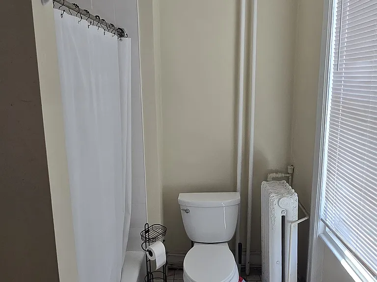 773 Madison Ave #2F — Photo 2