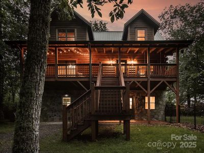 123 Chickadee Ln, Maggie Valley, NC, 28751