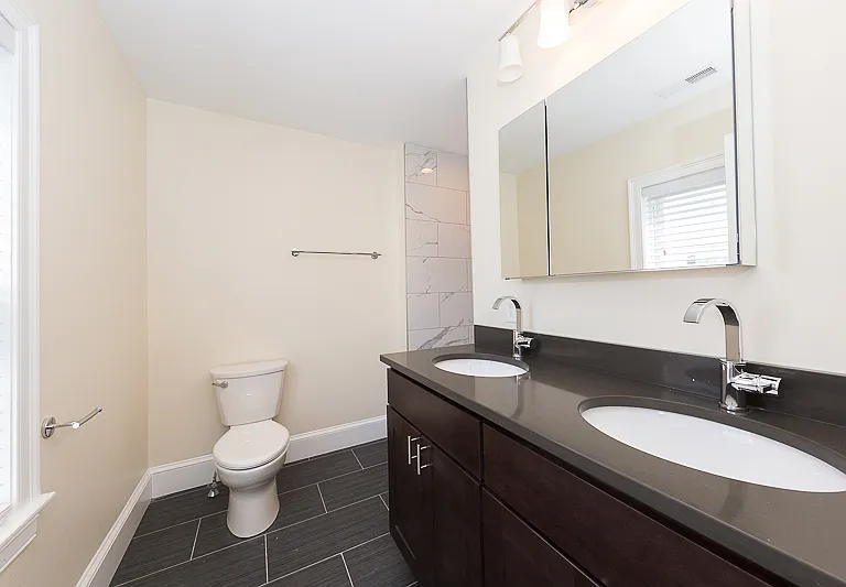 9 Rock Valley Ave #2 — Photo 12