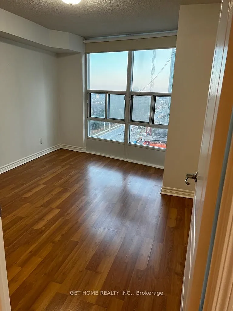 2 bed, $2,700 — Photo 3