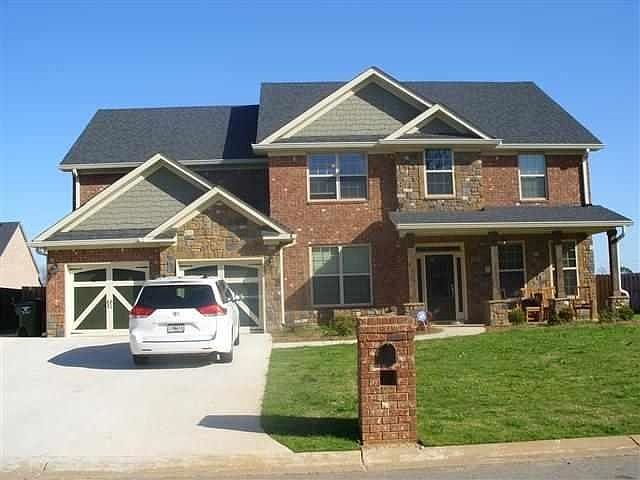 1st image of 105 Cheshire Dr