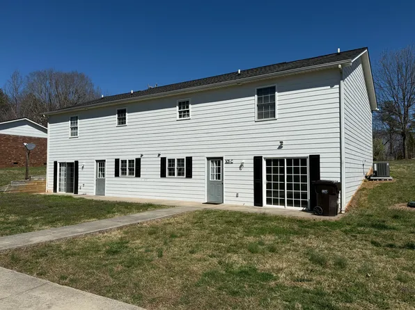 303 Charles Ave #C, Morganton, NC 28655