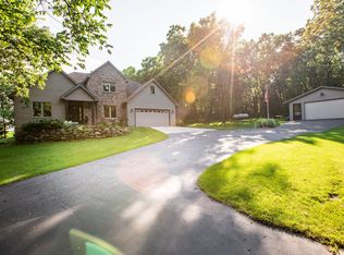 10731 County Highway Id, Blue Mounds, WI 53517