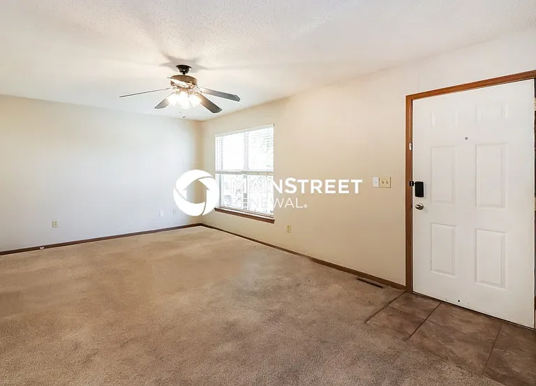1414 Jay St — Photo 4