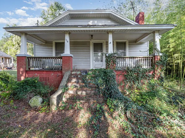 114 Bristol Dr, Statesville, NC 28677